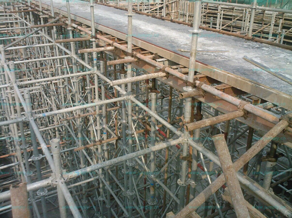 【建筑鋼管腳手架】完工后理應(yīng)“功成身退”！