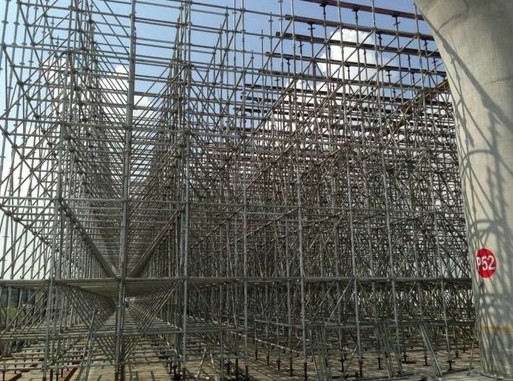【蘇州腳手架搭拆廠家】不牢固、不穩(wěn)定★通通不要